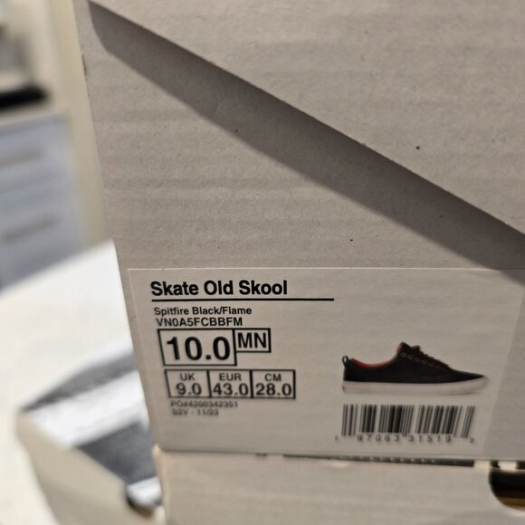 VANS Old Skool Skate Old Skool Spitfire Black/Flame Authentic 100% MENS 10 NEW - Picture 9 of 16
